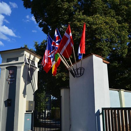 Penzion Vila Elektra Бехине Экстерьер фото